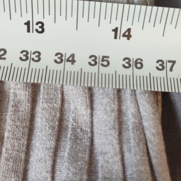 Forever 21 Skirt| L - Picture 5 of 5